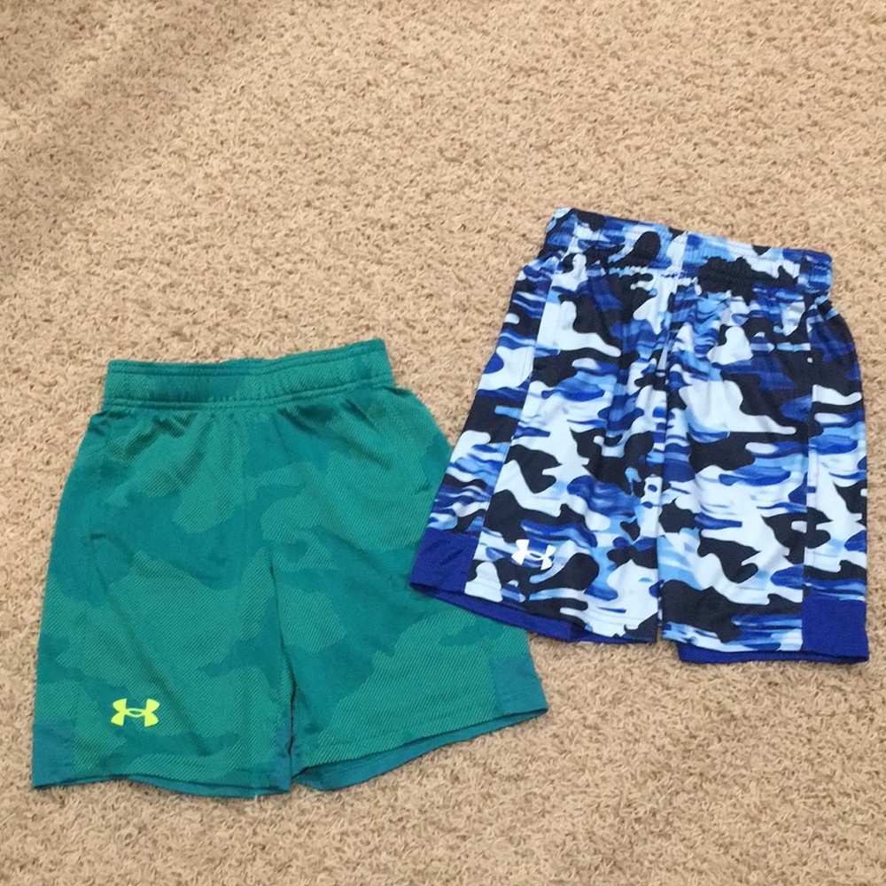 Bundle Under Armour Kids' Green and Blue Camo Shorts